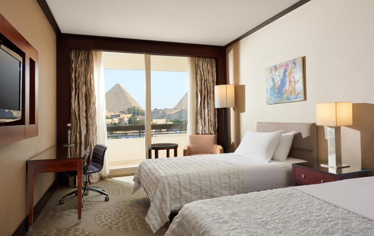 Le Meridien Pyramids Hotel & Spa Giza Экстерьер фото